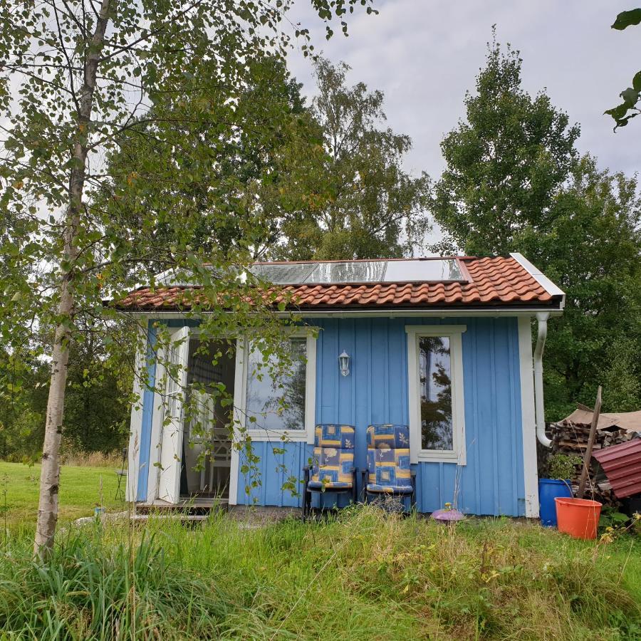 Gaeststuga I Vacker Natur, Bastu, Bubbelpool Sommartid Och Gratis Parkering Naera Ulricehamn Och Lassalyckan, Guesthouse With Nice View With Sauna And Free Parking Close To Dalsjoefors And Fishing Borås Kültér fotó